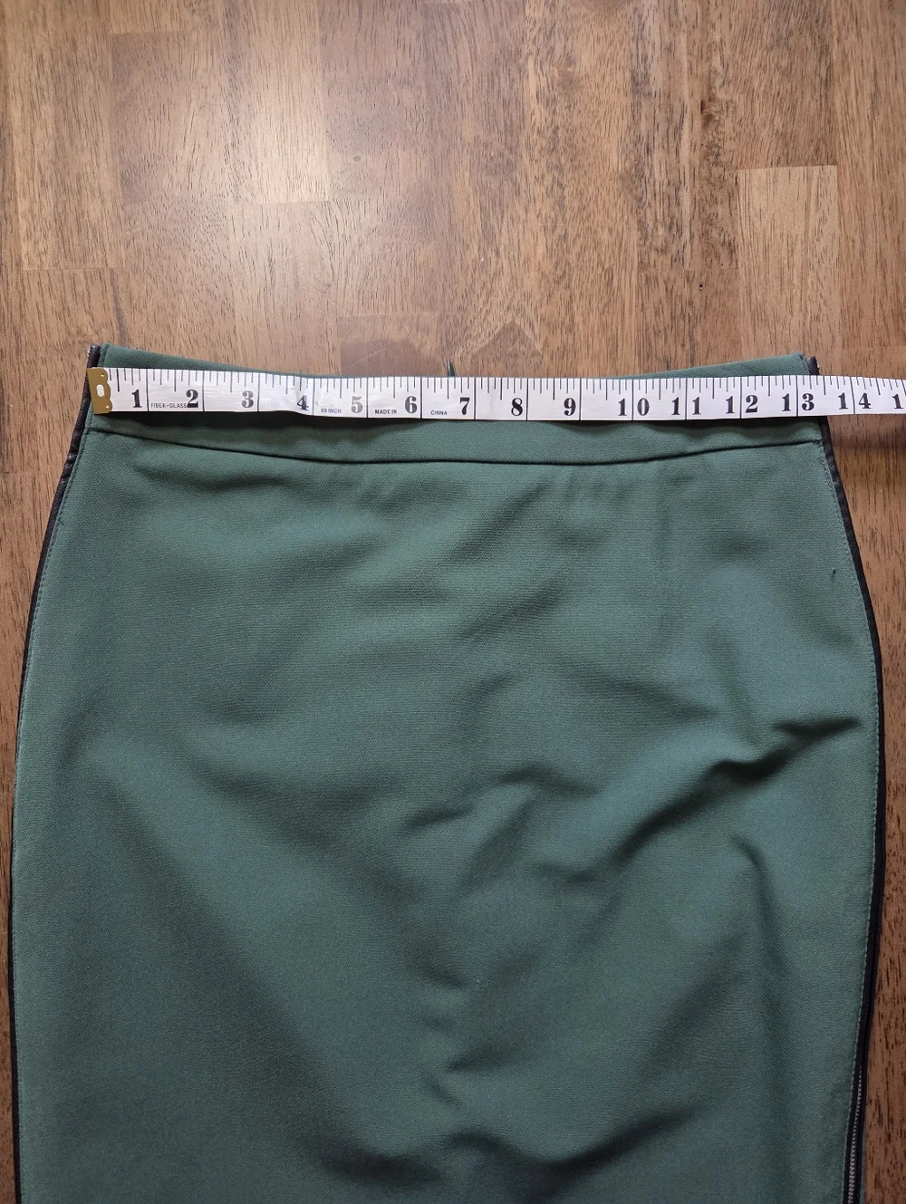 Zara Zipper Side With Faux Leather Piping Green Pencil Skirt - Picture 9 of 10